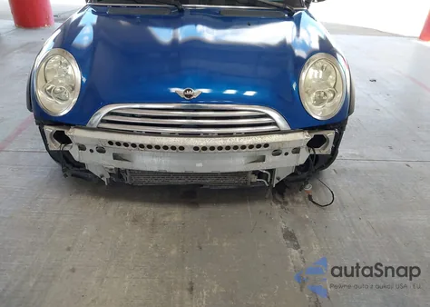 2006 Mini Cooper из США, поврежденный, VIN WMWRF33586TG15482